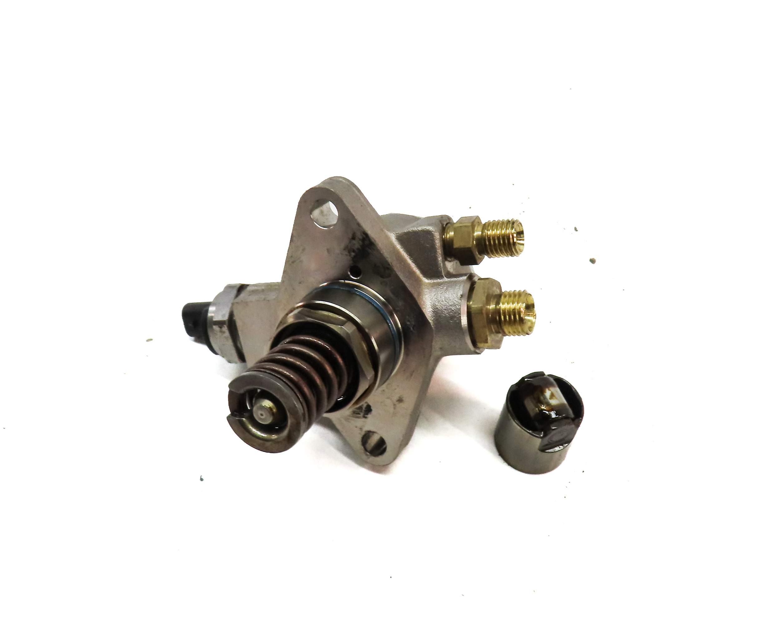 2011-2013 AUDI A8 (D4 4H) 4.2L V8 ENGINE - HIGH PRESSURE MECHANICAL FUEL PUMP — exact item pictured